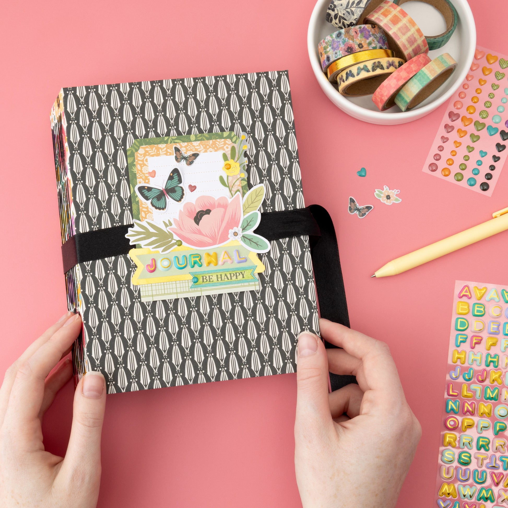 American Crafts April And Ivy Enamel Dots