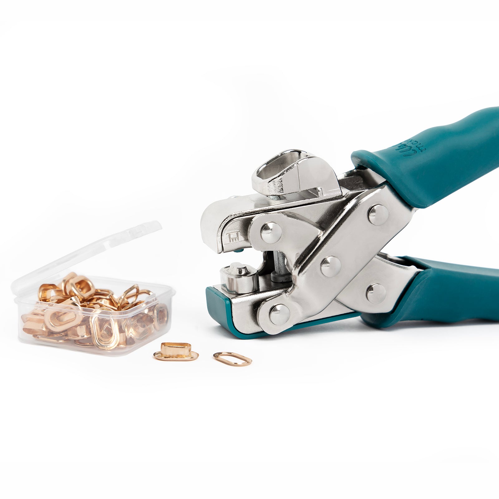 We R Makers Oval Crop-A-Dile Punch and Eyelet Setter