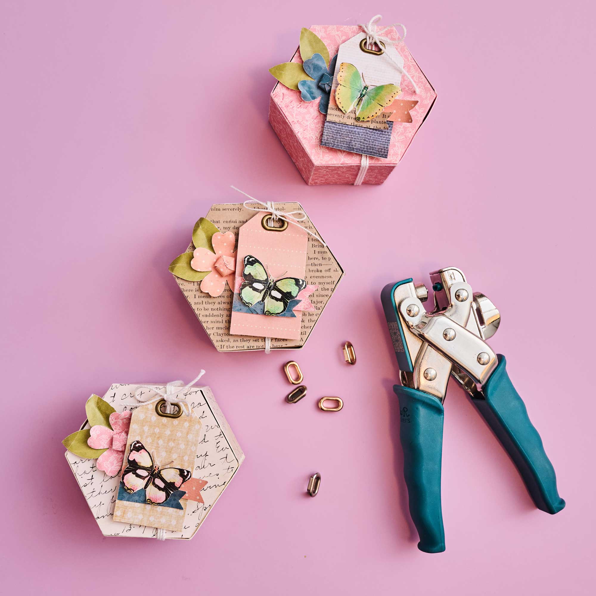 We R Makers Oval Crop-A-Dile Punch and Eyelet Setter